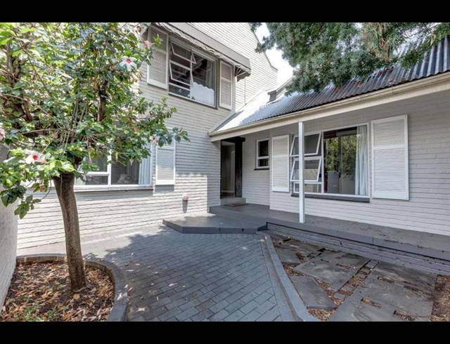 3 BEDROOM HOUSE FOR SALE IN FOURWAYS GARDENS